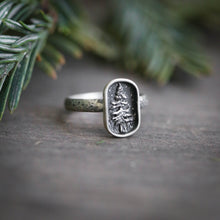 Lone Pine Sterling Silver Size 7.5 Ring